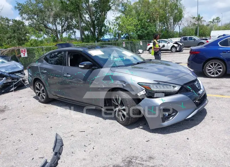 2016 Nissan MAXIMA photo
