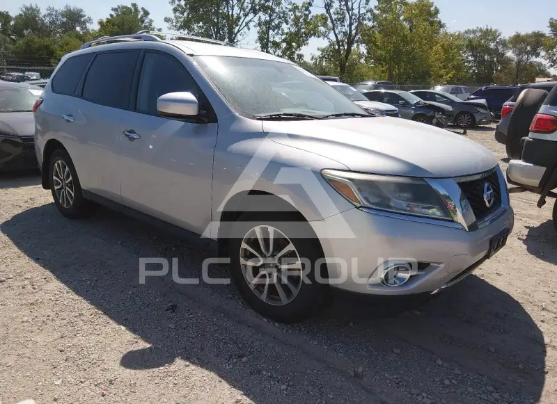 2016 Nissan PATHFINDER photo