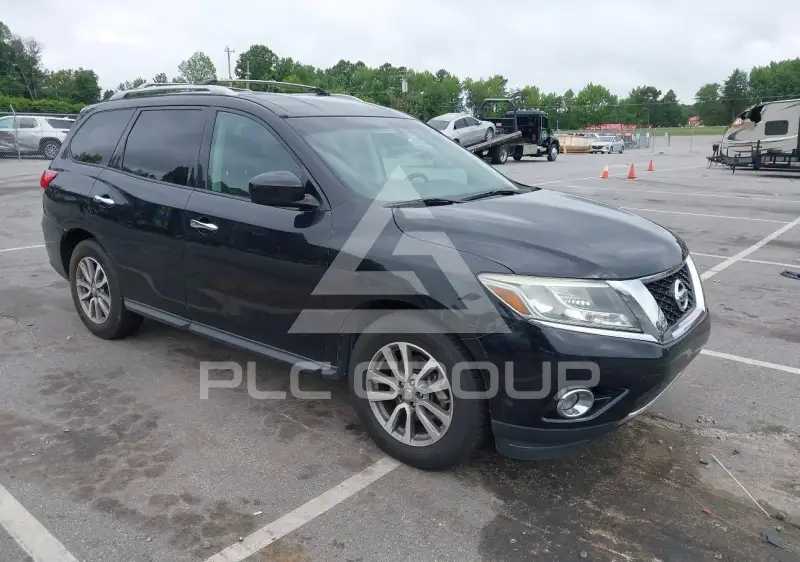 2016 Nissan PATHFINDER photo