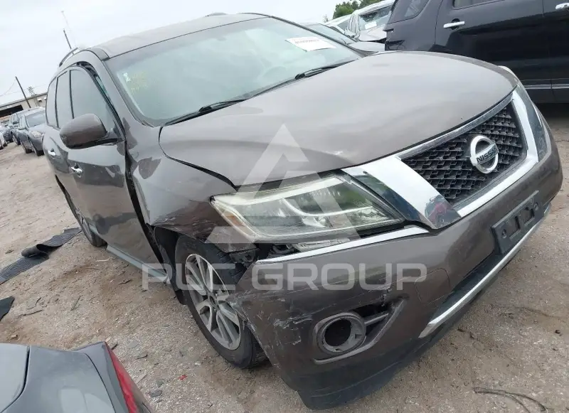 2016 Nissan PATHFINDER photo