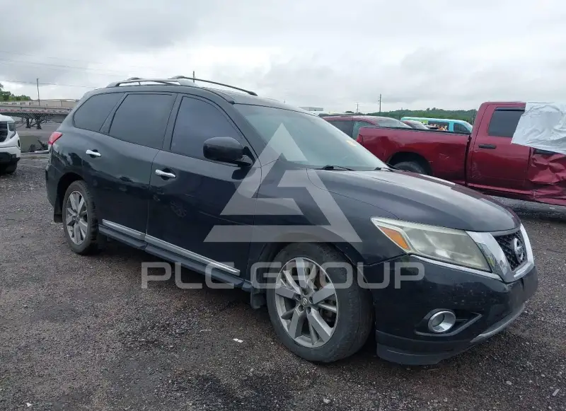 2016 Nissan PATHFINDER photo