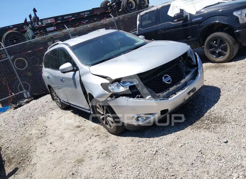 2016 Nissan PATHFINDER photo