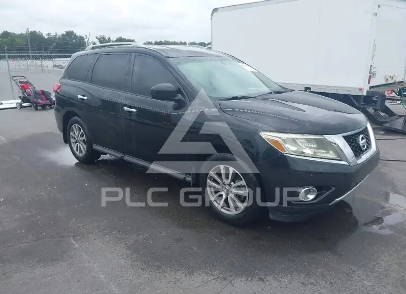 2016 Nissan PATHFINDER photo