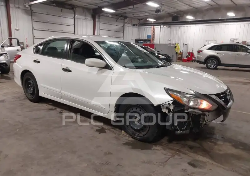2016 Nissan ALTIMA photo