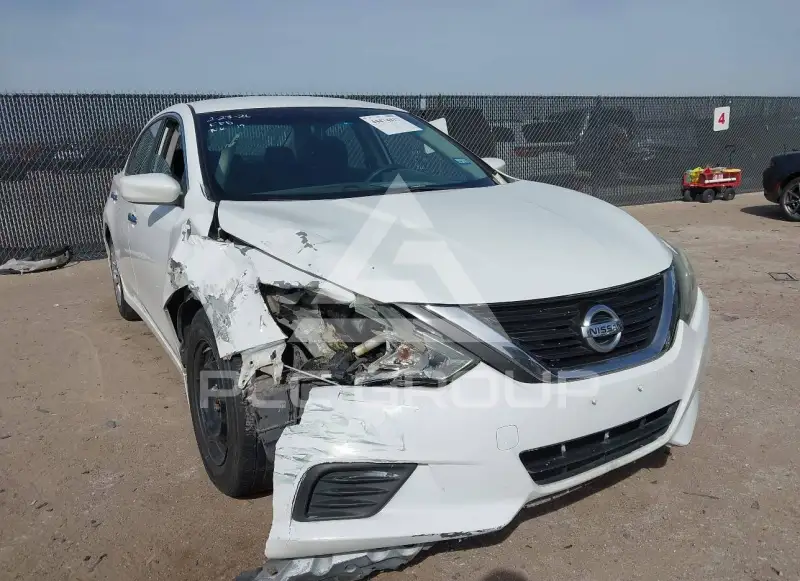 2016 Nissan ALTIMA photo