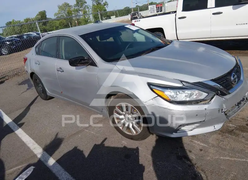 2016 Nissan ALTIMA photo