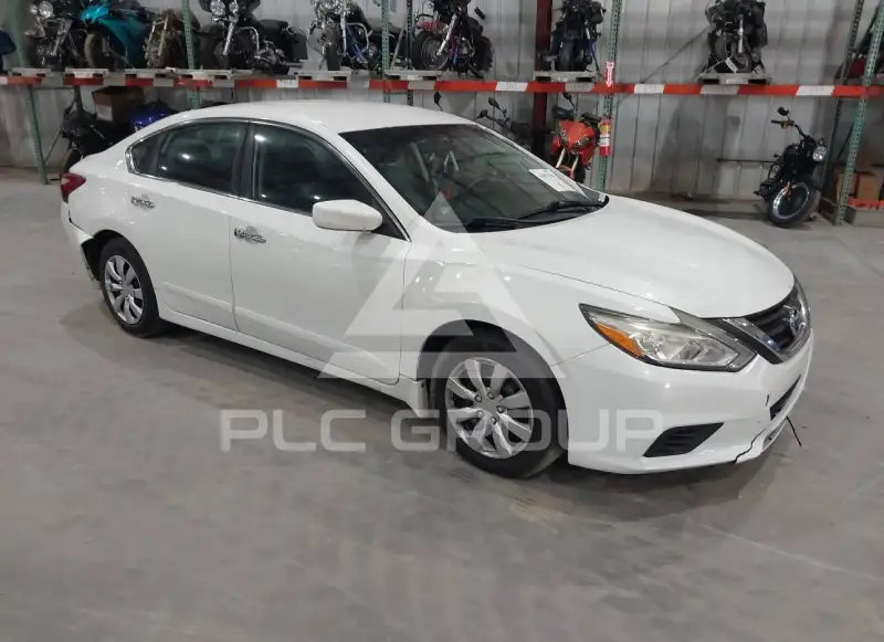 2016 Nissan ALTIMA photo