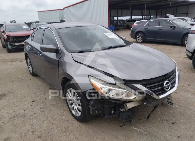 2016 Nissan ALTIMA photo