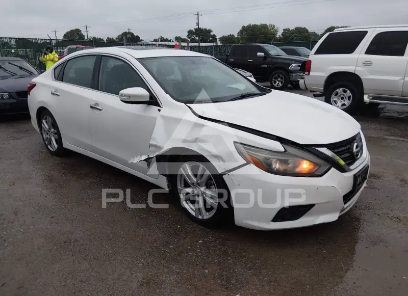 2016 Nissan ALTIMA photo