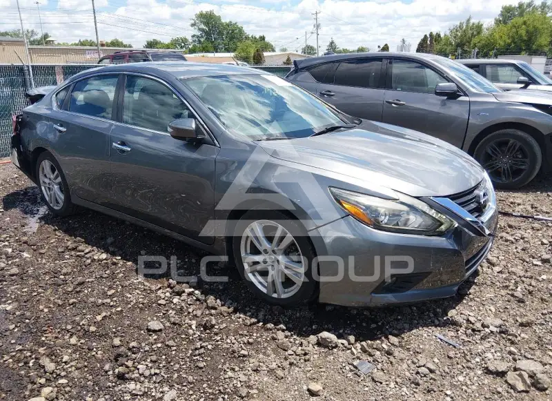 2016 Nissan ALTIMA photo
