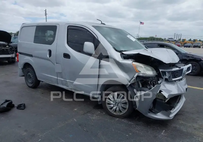 2016 Nissan NV 200 фото