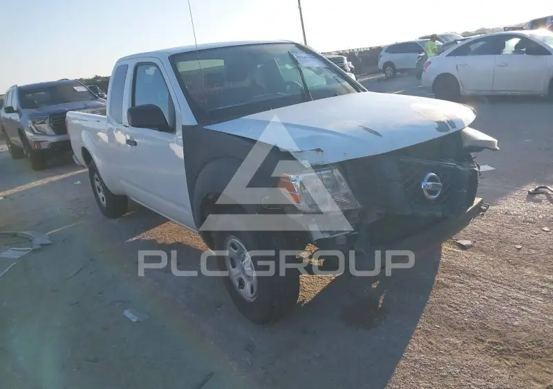 2016 Nissan FRONTIER photo