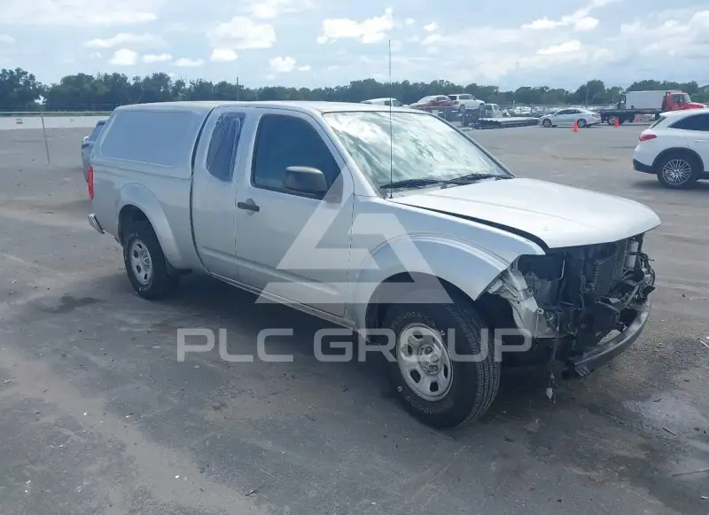 2016 Nissan FRONTIER фото