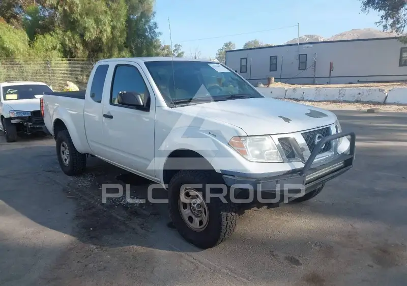 2016 Nissan FRONTIER photo