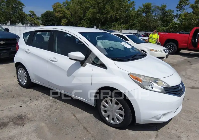 2016 Nissan VERSA photo