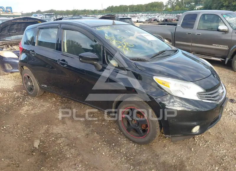 2016 Nissan VERSA фото