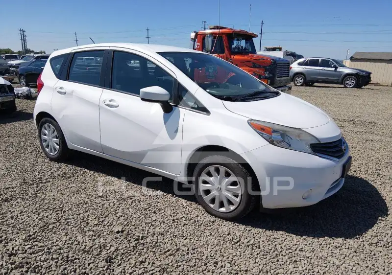 2016 Nissan VERSA фото