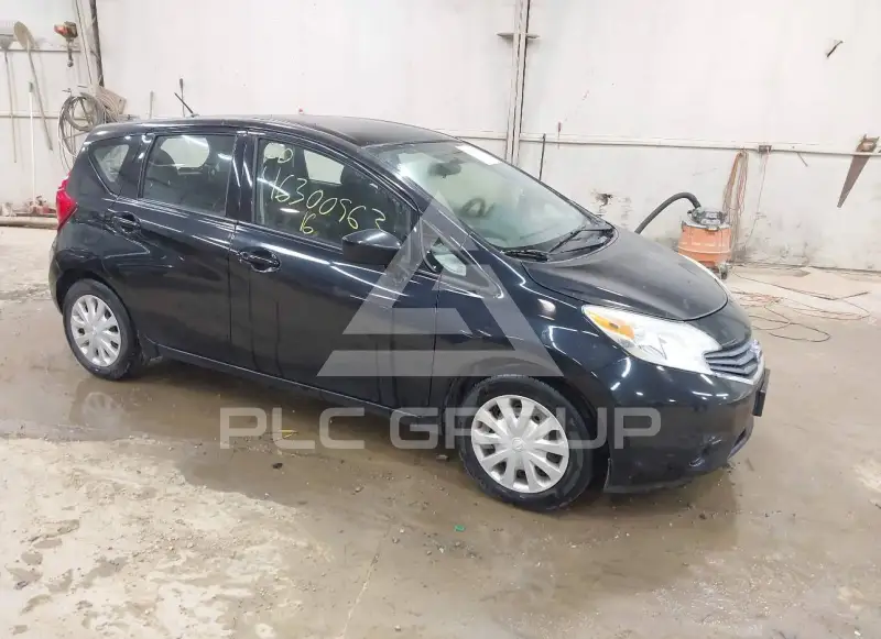 2016 Nissan VERSA фото