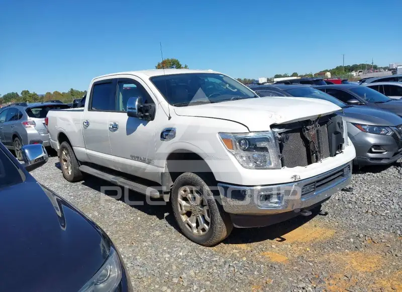 2016 Nissan TITAN фото