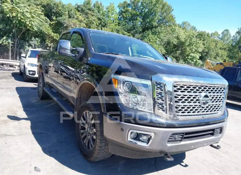 2016 Nissan TITAN фото