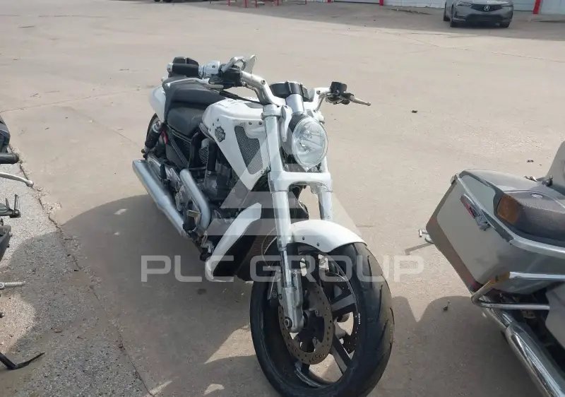 2016 Harley-Davidson VRSCF фото