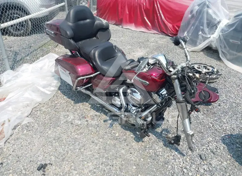 2016 Harley-Davidson FLHTCU фото