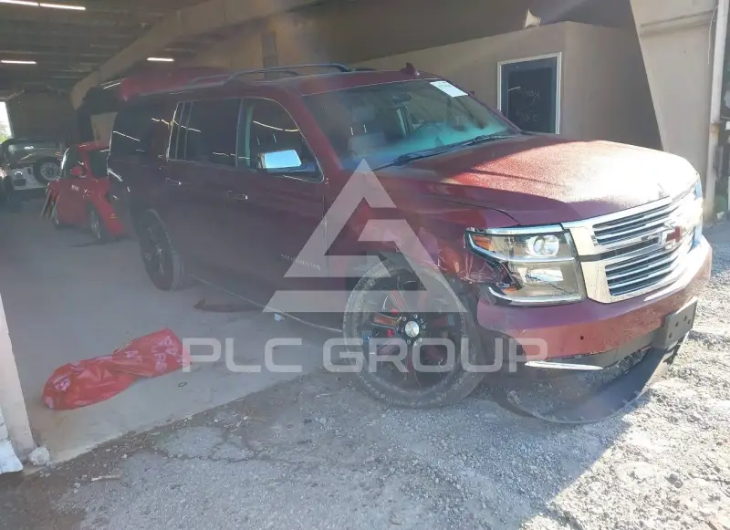 2016 Chevrolet Suburan photo