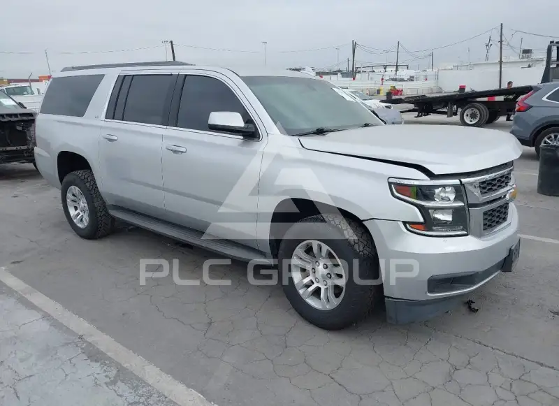 2016 Chevrolet Suburan photo