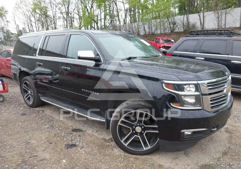 2016 Chevrolet Suburan photo