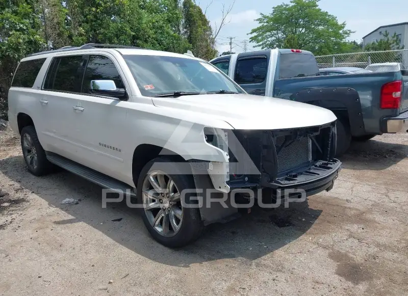 2016 Chevrolet Suburan photo