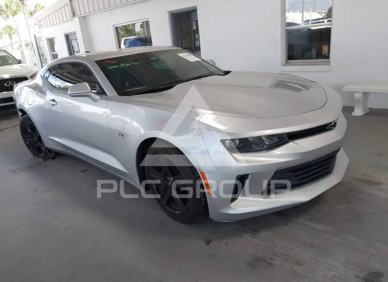 2016 Chevrolet Camaro photo