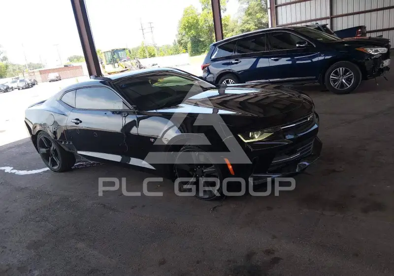 2016 Chevrolet Camaro photo