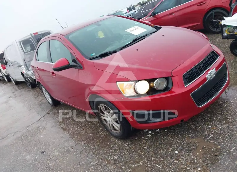 2016 Chevrolet Sonic photo