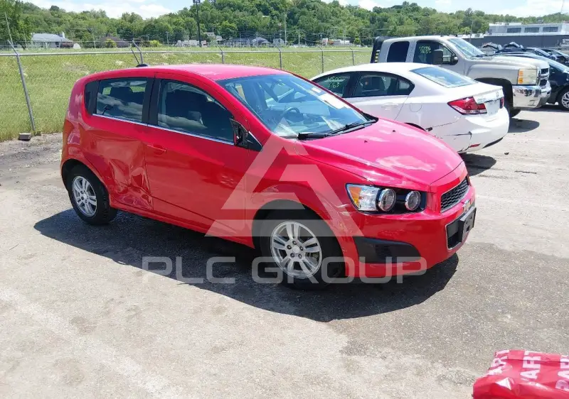 2016 Chevrolet Sonic photo