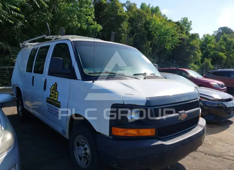 2016 Chevrolet Express фото