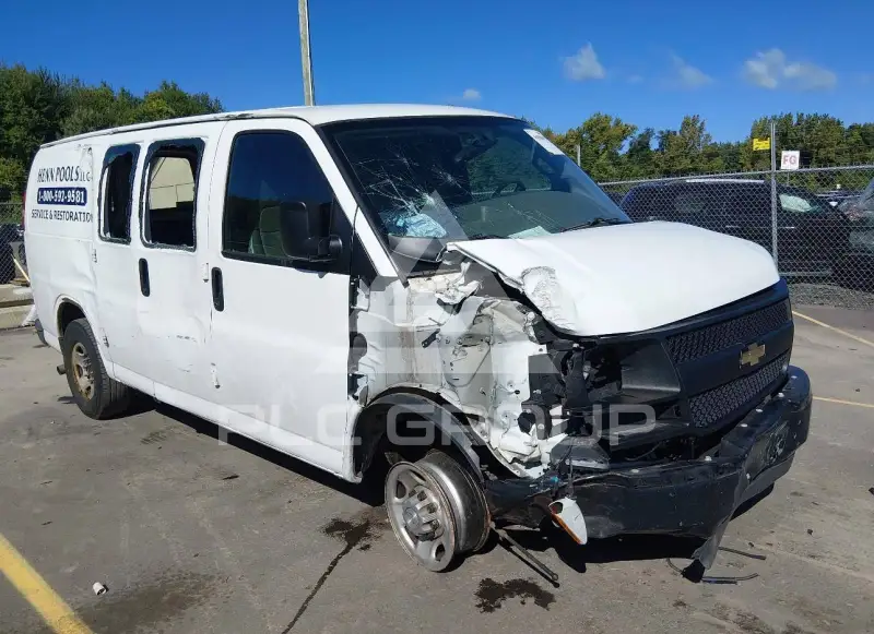 2016 Chevrolet Express фото