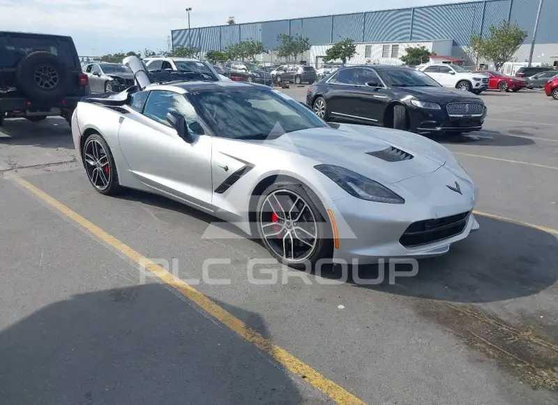 2016 Chevrolet Corvette photo
