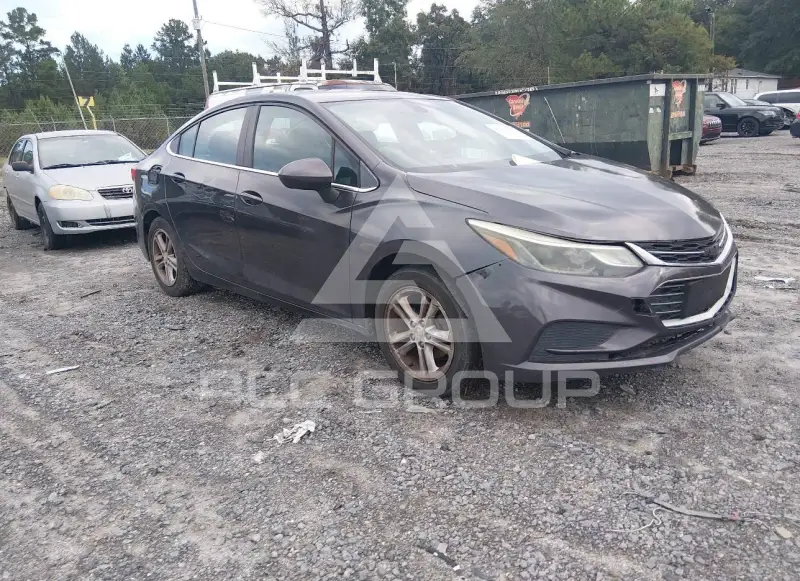 2016 Chevrolet Cruze photo