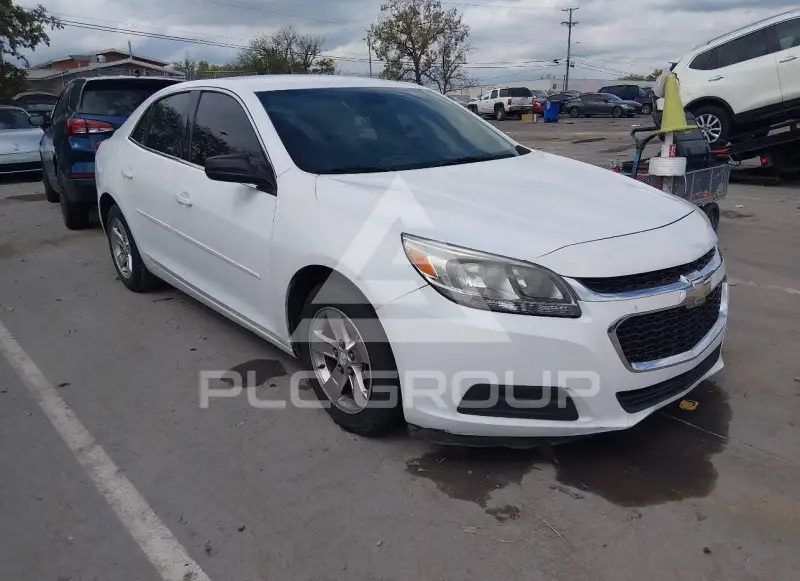 2016 Chevrolet Malibu photo