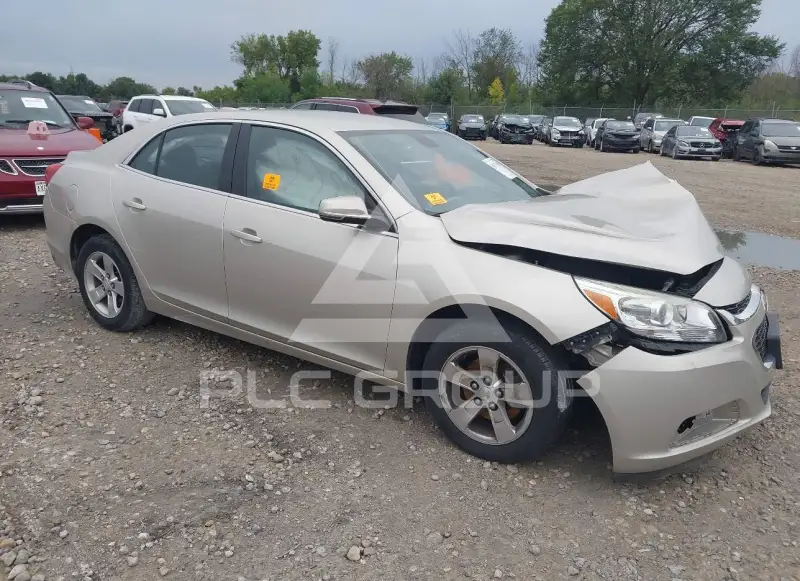 2016 Chevrolet Malibu photo