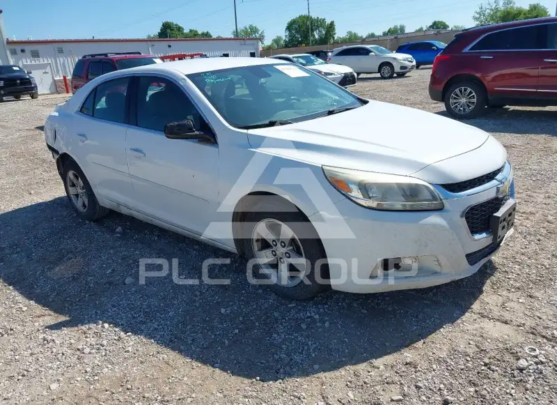 2016 Chevrolet Malibu photo
