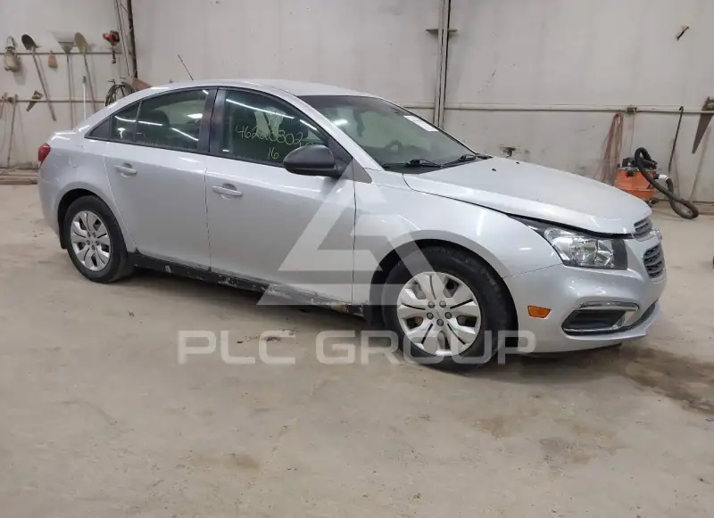 2016 Chevrolet Cruze photo