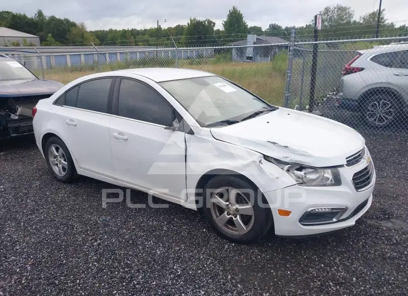 2016 Chevrolet Cruze photo