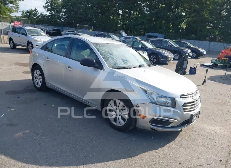 2016 Chevrolet Cruze photo