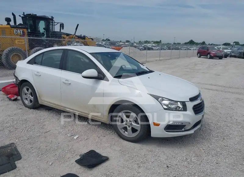 2016 Chevrolet Cruze фото