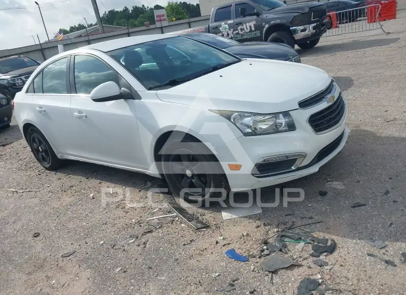2016 Chevrolet Cruze photo