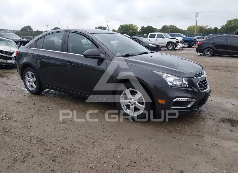 2016 Chevrolet Cruze photo