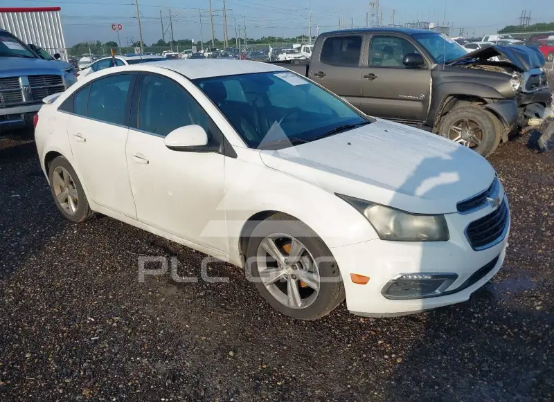 2016 Chevrolet Cruze фото