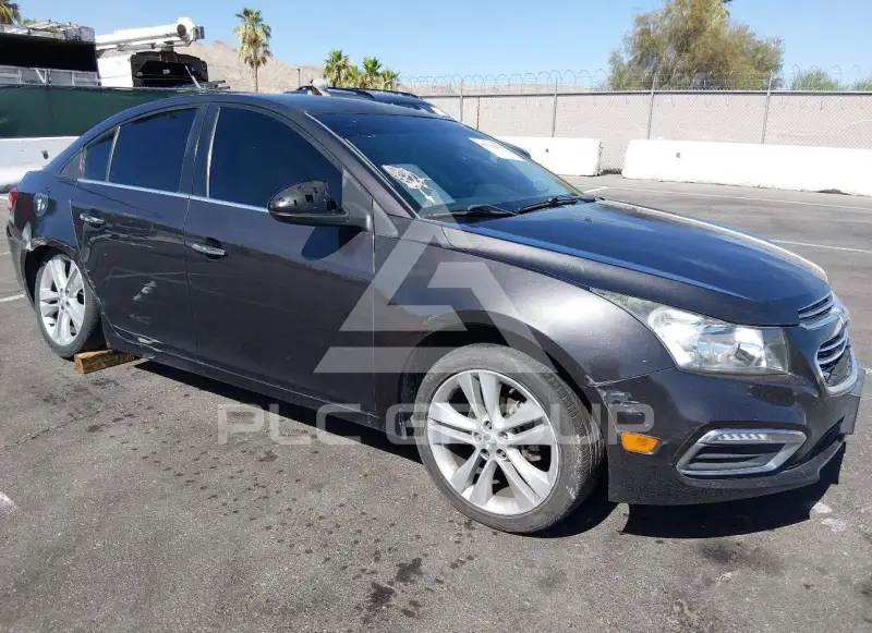 2016 Chevrolet Cruze photo