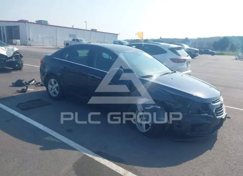 2016 Chevrolet Cruze photo